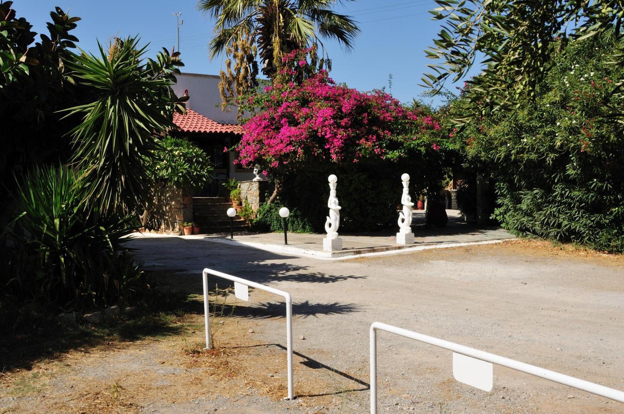 Hotel Marina Village Sitia  Buitenkant foto